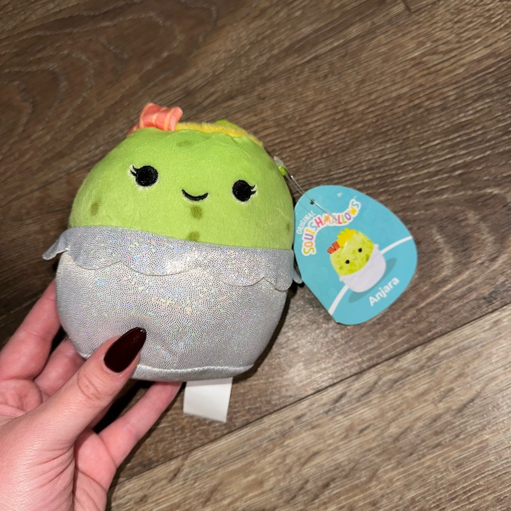 5” squishmallow anjara nwt